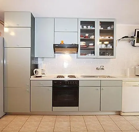 Apartamento Marija 823 *