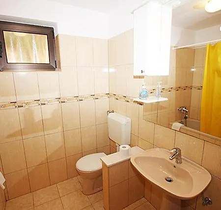 Apartment Marija 823 *