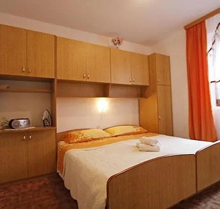 Apartment Marija 823 Novigrad (Istria)